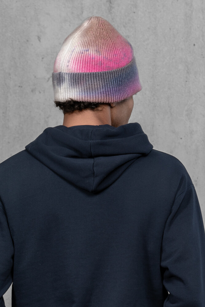 Чоловіча шапка Тай Дай з ангори та мериносу (Berry Mist)