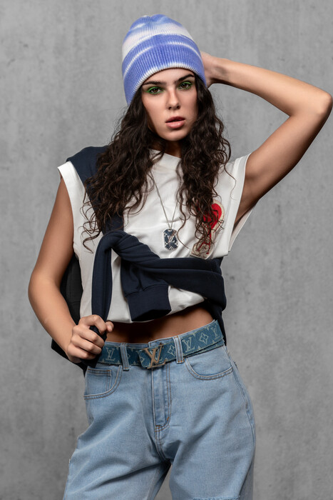 Жіноча шапка Тай Дай з ангори та мериносу (Icy Horizon)