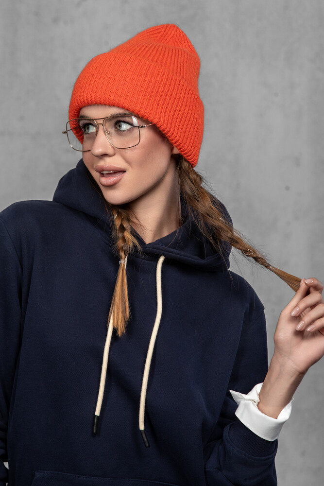 Жіноча зимова в'язана шапка з мохеру (Orange)