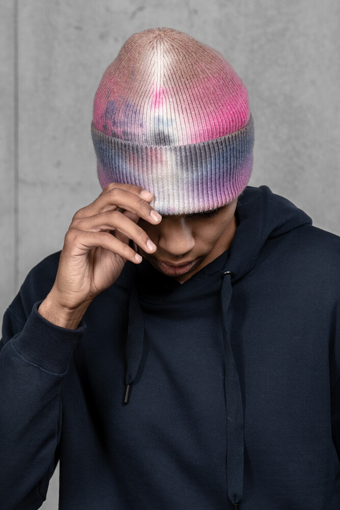 Чоловіча шапка Тай Дай з ангори та мериносу (Berry Mist)