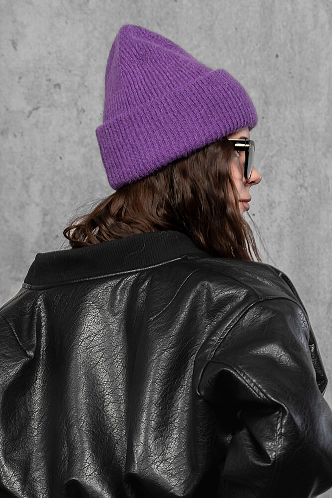 Жіноча зимова в'язана шапка з мохеру (Purple)